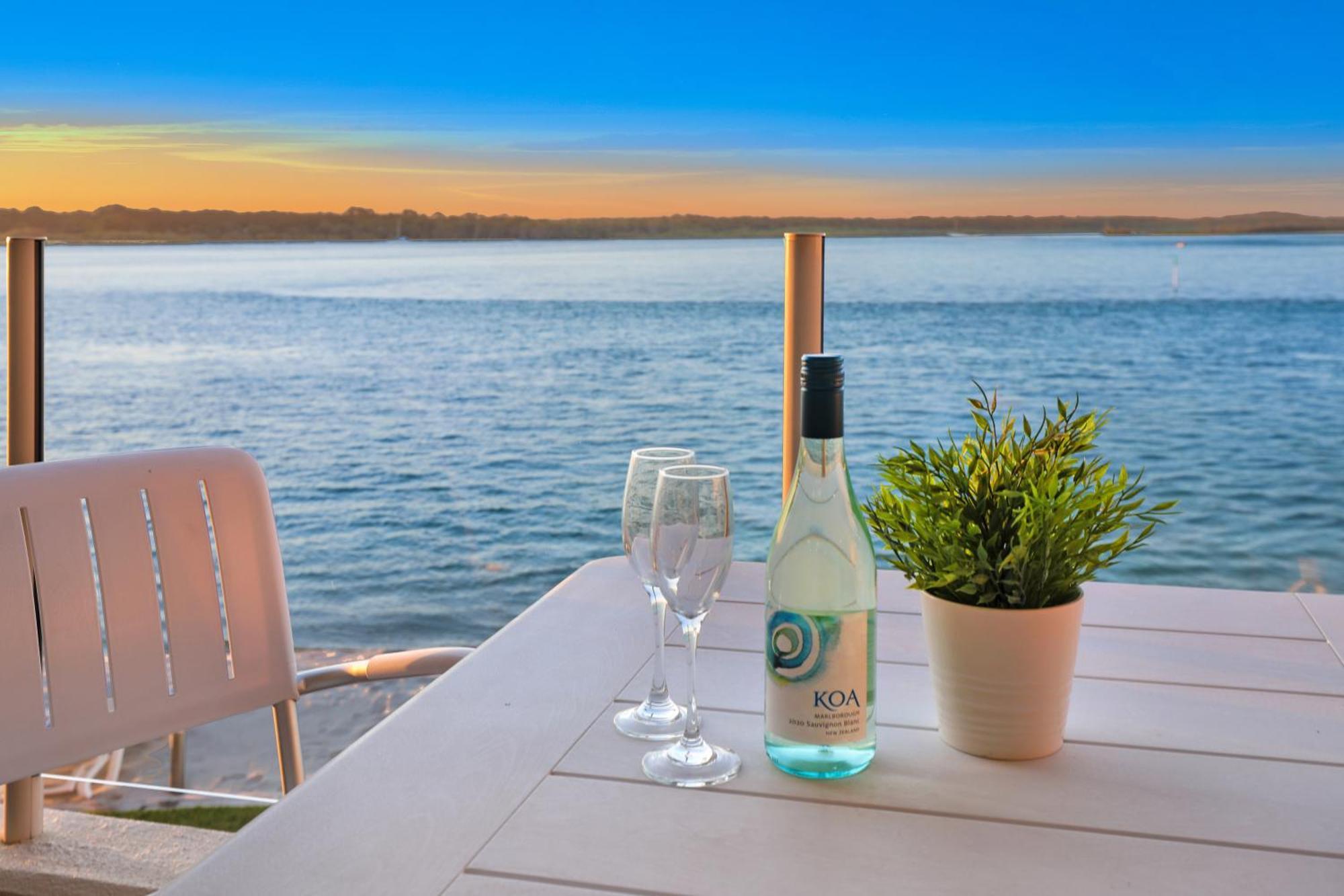 Noosa Harbour Resort Экстерьер фото