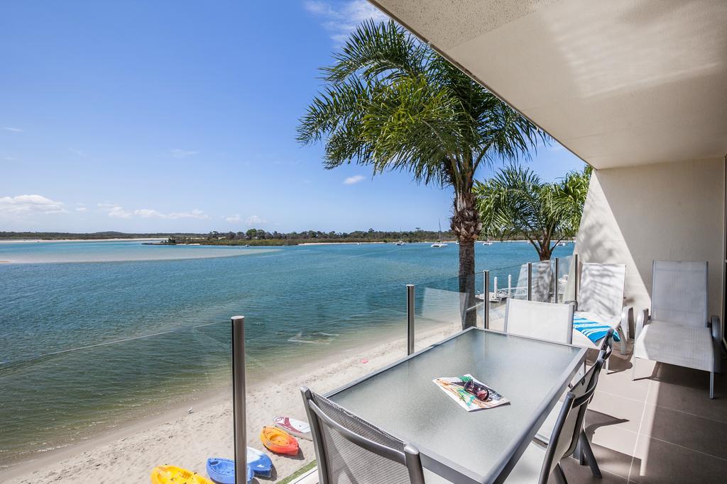 Noosa Harbour Resort Экстерьер фото